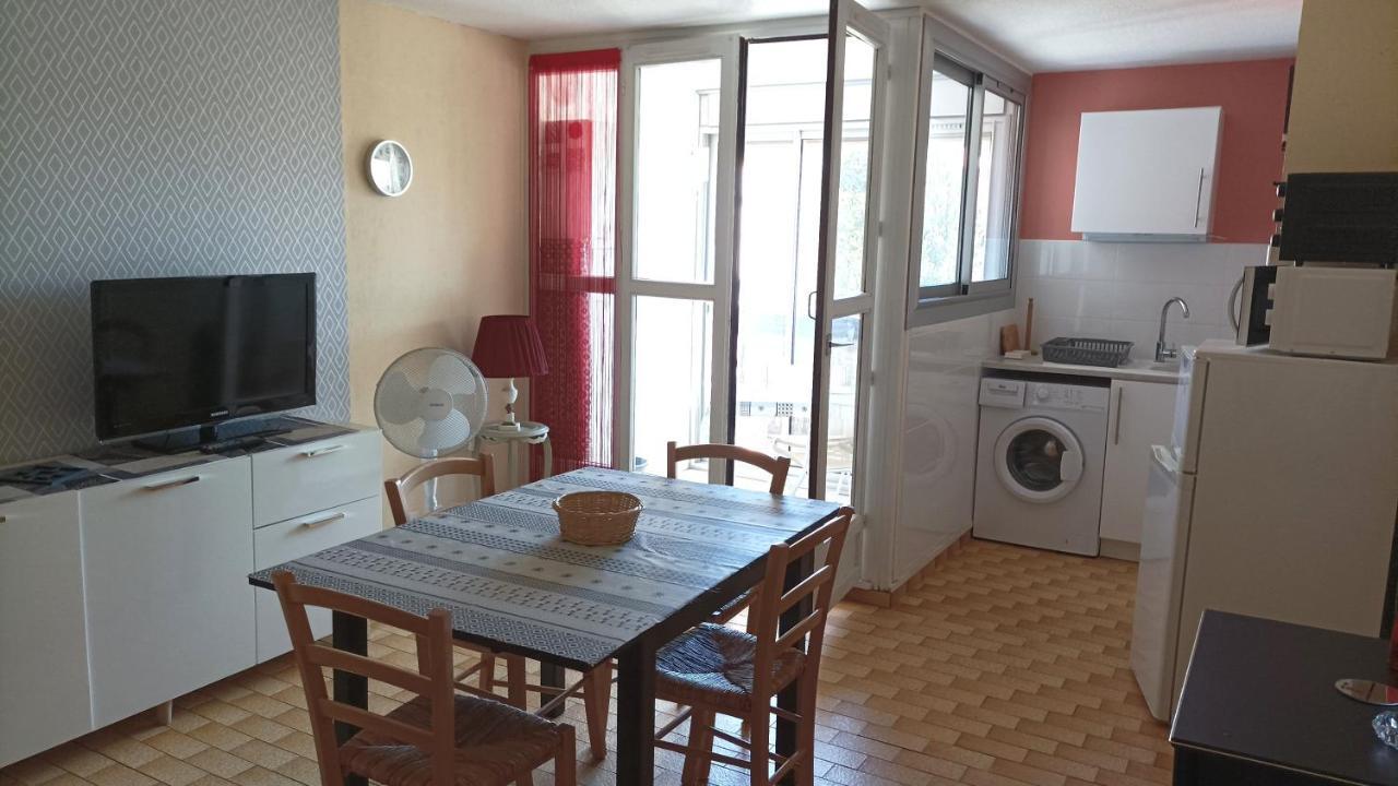 Lara 1 - Grand T2 Loggia Sans Vis-A-Vis Parking - Pres Centre-Port, Ile Des Loisirs, Plage Richelieu Agde Exteriör bild